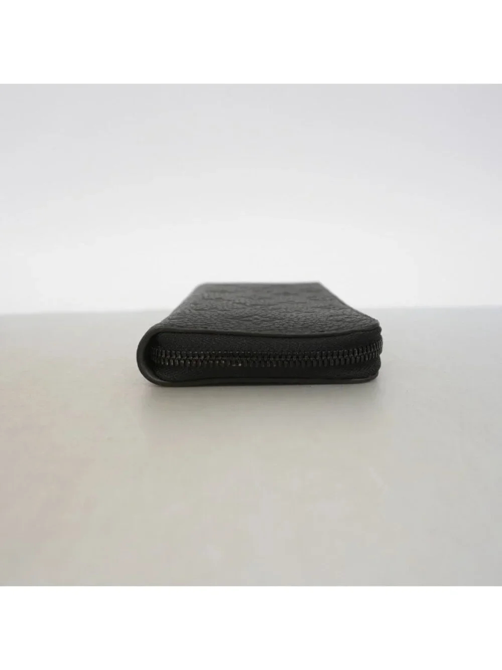 Louis Vuitton Wallet Monogram Taurillon Zippy Walletvertical Noir